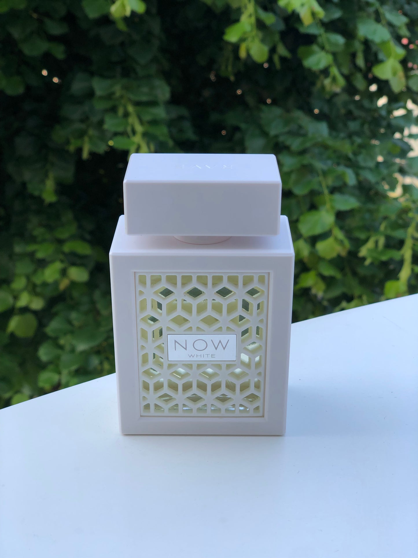 Eau de parfum white now - 100 ml