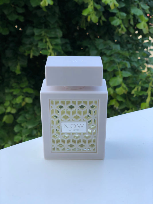 Eau de parfum white now - 100 ml